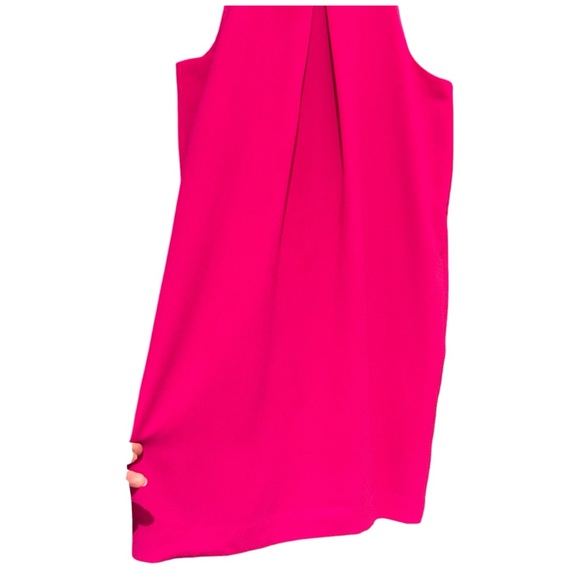 Trina Turk Cut Away Trapeze Dress
W/ Ruffle Neck In Magenta w pockets! - Picture 9 of 16